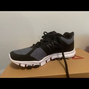 Women’s Reebok shoes